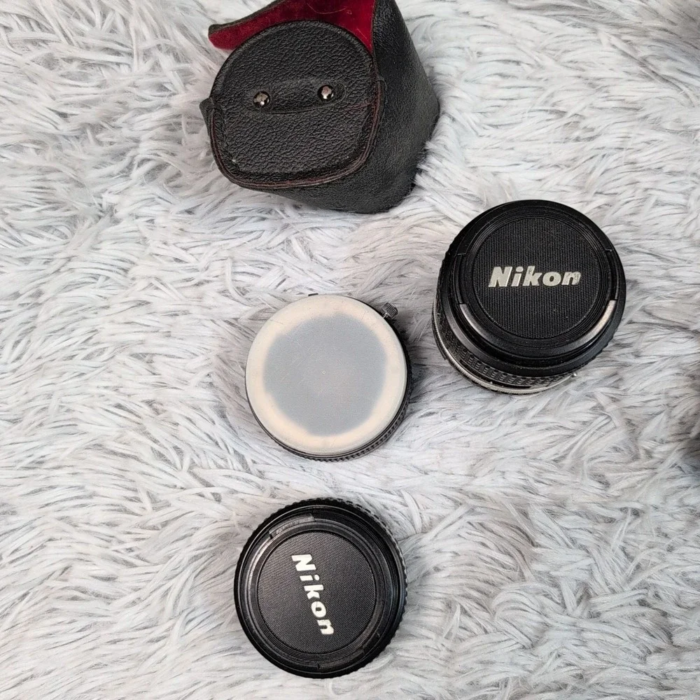 Vintage Nikon EM 35mm Film Camera Multi ‎ Lenses TriStar Filters Case Not Tested